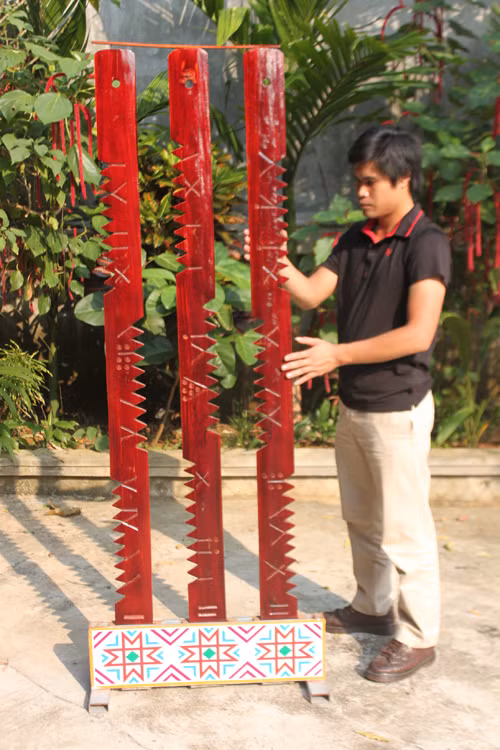 Lịch Đoi khổng lồ của nhà nghiên cứu Bùi Thanh Bình.