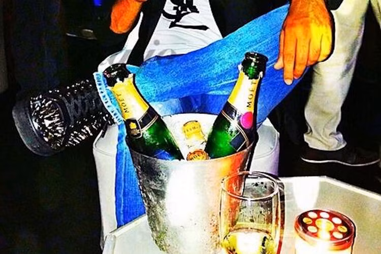 Một trong số những tên trùm trong số này tên là Jose Rodrigo Arechiga Gamboa, thường được gọi là El Chino Antrax, đã bị bắt giữ tại Hà Lan và đang phải đối mặt với lệnh dẫn độ sang Mỹ, nơi y bị truy nã vì tội buôn bán ma túy.