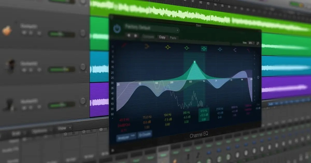 Dung AI gia giong nguoi than gap nan, goi dien lua tien-Hinh-3