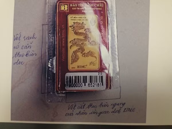 Bao Tin Minh Chau bi khach hang to ban vang gia-Hinh-2