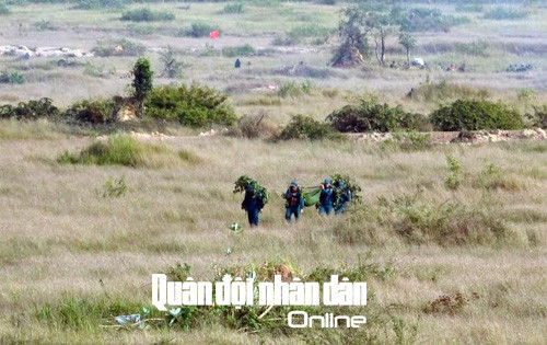 Thực hành tình huống tải thương về tuyến sau.