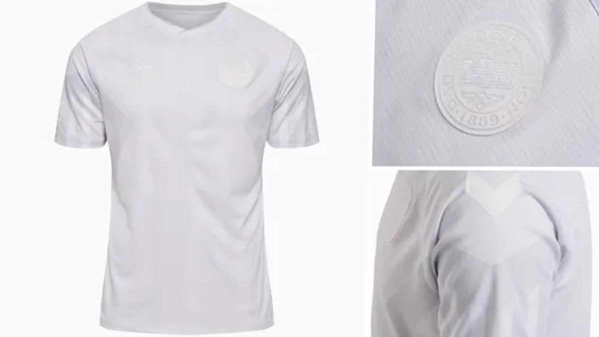 8. Đan Mạch, áo sân khách: LĐBĐ Đan Mạch và nhà sản xuất quần áo bóng đá Hummel đã gây chú ý vào tháng trước khi họ thông báo rằng họ sẽ giảm bớt logo của họ trên các bộ quần áo bóng đá World Cup vì họ "không muốn xuất hiện trong một giải đấu đã cướp đi sinh mạng của hàng nghìn người". Đó là lỳ do, mẫu áo đấu của Những chú lính chì tại World Cup 2022 chỉ có một màu trắng đơn thuần.