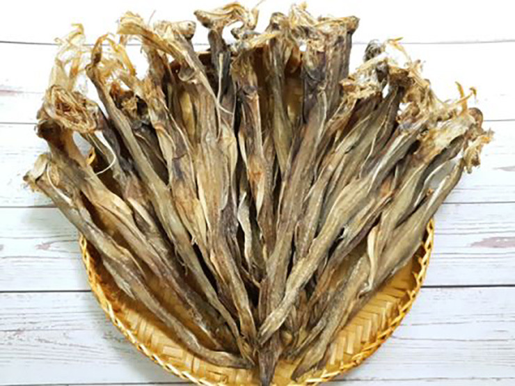 Trên chợ mạng và các sàn thương mại điện tử, khô cá khoai được bán với giá từ 500.000-750.000 đồng/kg.