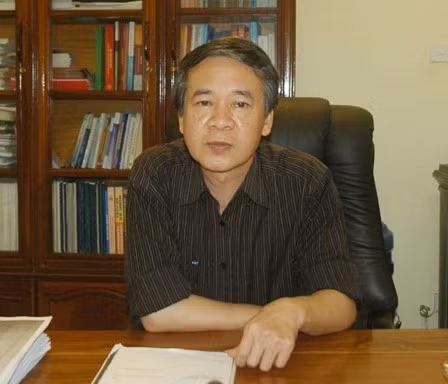 Luật sư Nguyễn Hoàng Tiến.