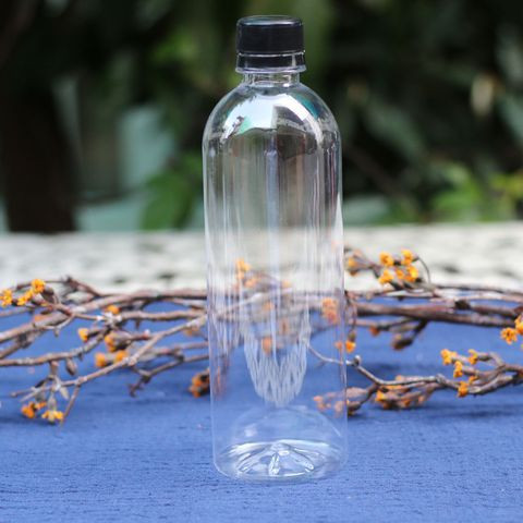 Theo ông Kraus, tác dụng của oxy là đẩy nhanh quá trình phân tách cacbon và hydro và do đó kích thích sự hình thành kim cương nano. Điều đó có nghĩa là các nguyên tử carbon có thể kết hợp dễ dàng hơn và tạo thành kim cương”.