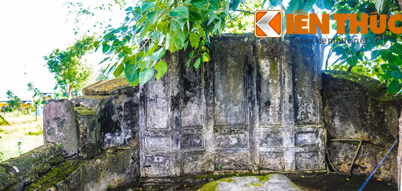 Kết thúc là bình phong hậu.