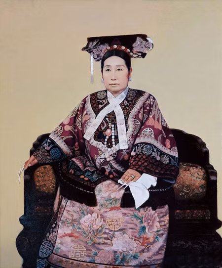 Mặc dù vua Hàm Phong vốn là một ông vua phóng đãng, không mấy quan tâm tới chính sự, nhưng ông không dám lơ là với tương lai của cả triều đại. Di ngôn cuối cùng của Từ Hy thái hậu rất phù hợp với chính bức mật thư này của vua Hàm Phong đã viết: "Không thể tin vào phụ nữ, không thể tin vào người phụ nữ nắm binh quyền mà mất đi lý trí, càng không thể tin rằng một người phụ nữ có thể cai trị tốt một triều đại và làm cho triều đại đó phát triển".