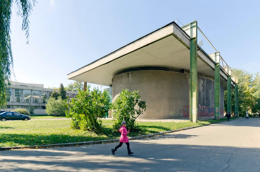 Trường Biên đạo múa quốc gia, khánh thành năm 1963.