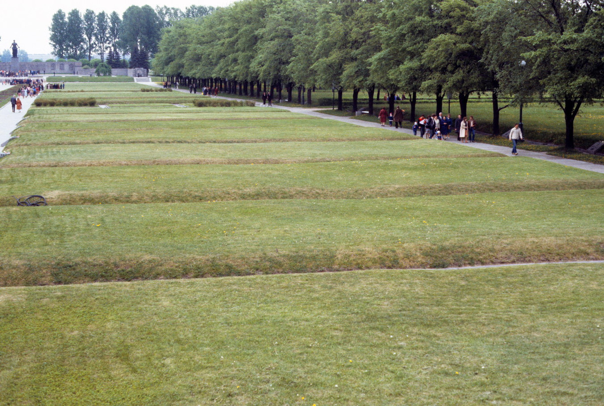 Những phần một tập thể ở nghĩa trang Piskaryovskoye.