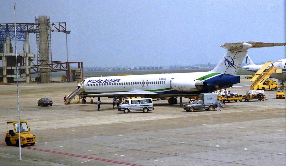 Chiếc máy bay của Pacific Airlines, dường như là mẫu MD-83 của hãng McDonnell Douglas. Pacific Airlines đã hoạt động nhiều năm dưới tên gọi Jetstar Pacific trước khi trở lại tên cũ vào năm 2020. Ảnh: Yuichi Kobayashi.