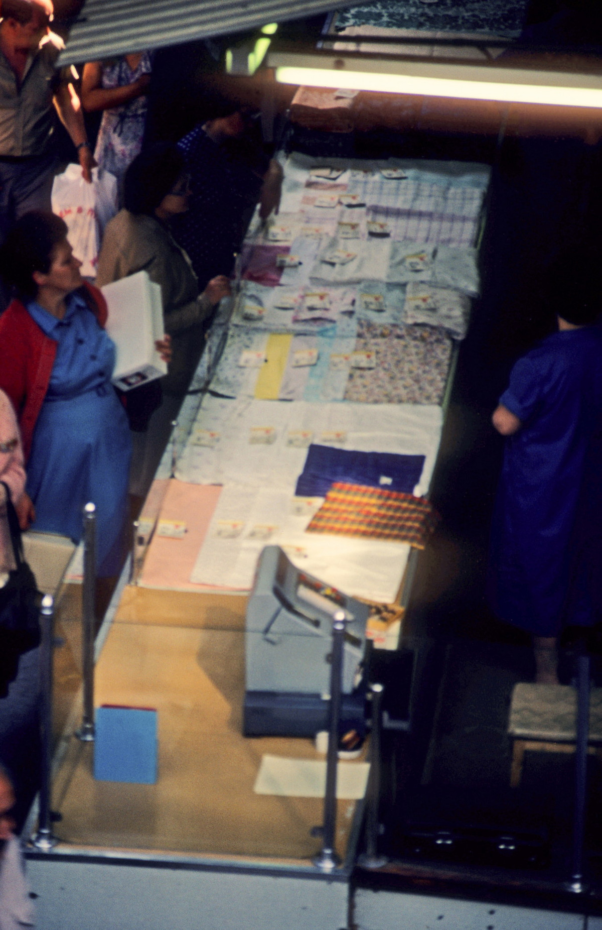 Khung cảnh tại quầy thu ngân.