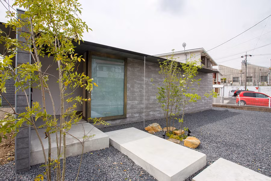 Doc la nha vuon mai Nhat 4 huong deu la mat tien-Hinh-2