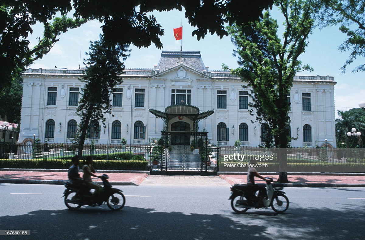 Nhà khách Chính phủ trên phố Ngô Quyền.