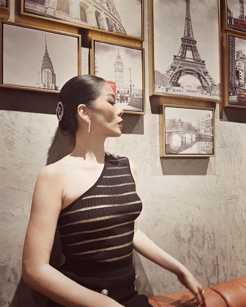 Le Quyen gay dang bao dong: Ma hoc, vong 1 phang li