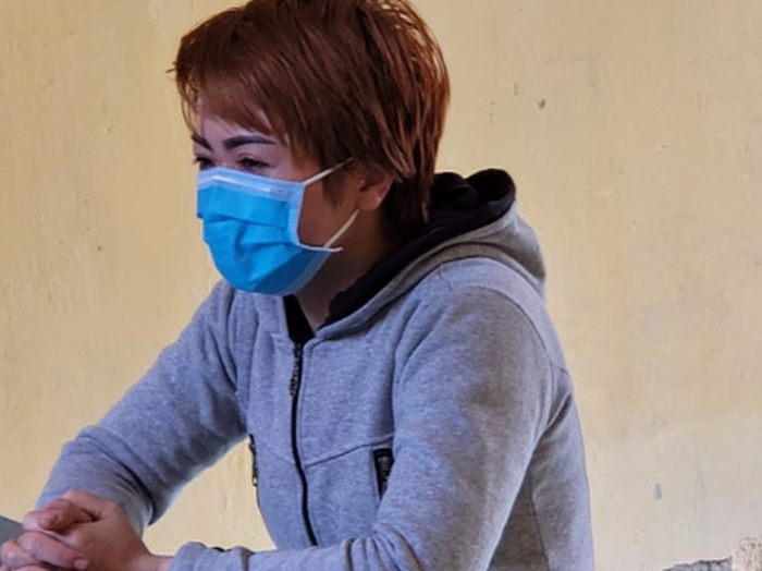 Tra tấn nhân viên như thời trung cổ, chủ quán bánh xèo lĩnh 30 tháng tù Tra tan nhan vien nhu thoi trung co, chu quan banh xeo linh 30 thang tu