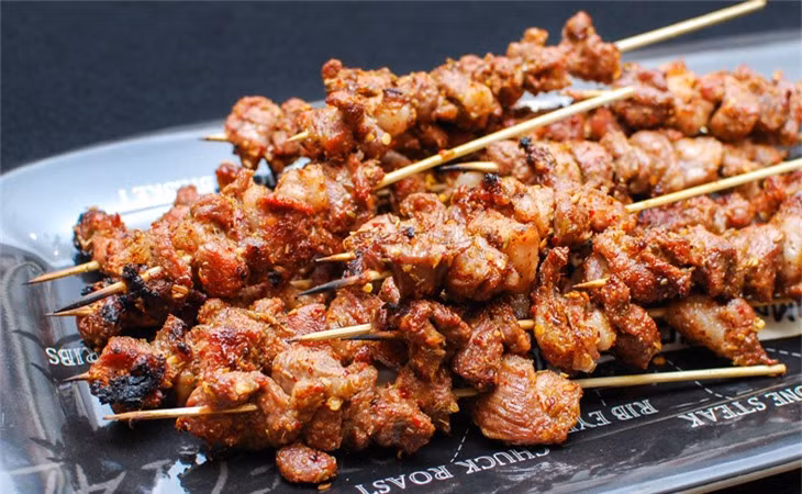 5 món ăn 'siêu nghiện' nhưng khiến bạn lão hóa cực nhanh ảnh 1