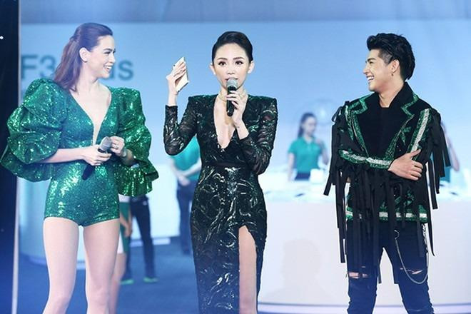 Toc Tien - Ho Ngoc Ha chung khung hinh: Ai dep hon?-Hinh-4