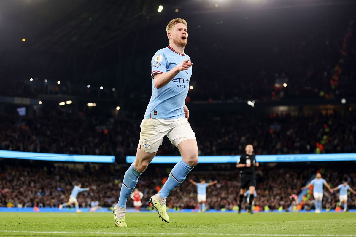 Top 5 tiền vệ U30 hay nhất hiện nay, Kevin De Bruyne đứng đầu - Hình 6 Top 5 tien ve U30 hay nhat hien nay, Kevin De Bruyne dung dau-Hinh-6