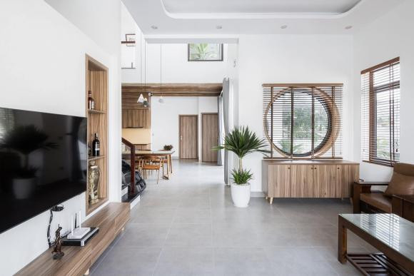 Dù căn nhà dù ở vùng nông thôn nhưng rất đẹp và ấn tượng, đầu tư chưa đến 2 tỷ đồng.