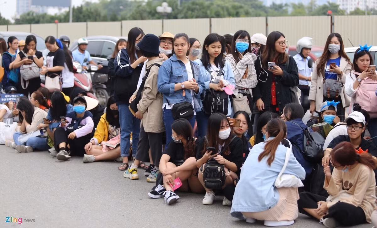 Nhieu show Kpop thua lo va tranh cai truoc ngay BlackPink toi Ha Noi-Hinh-9