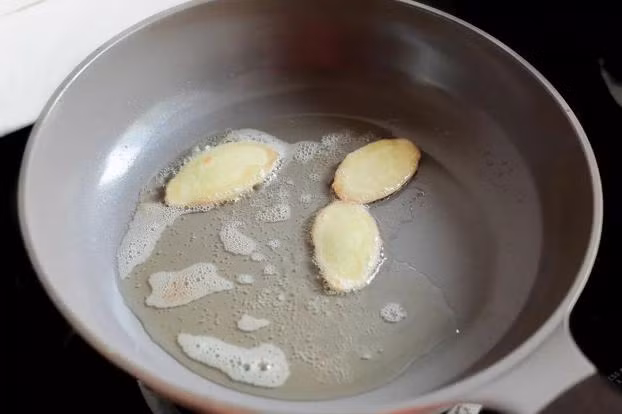 Bi quyet lam mon nem ran gion rum, dep mat-Hinh-3