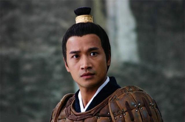 Tiên đoán kỳ lạ của Hứa Phụ với 2 cận thần của Hán Văn Đế - Hình 5 Tien doan ky la cua Hua Phu voi 2 can than cua Han Van De-Hinh-5