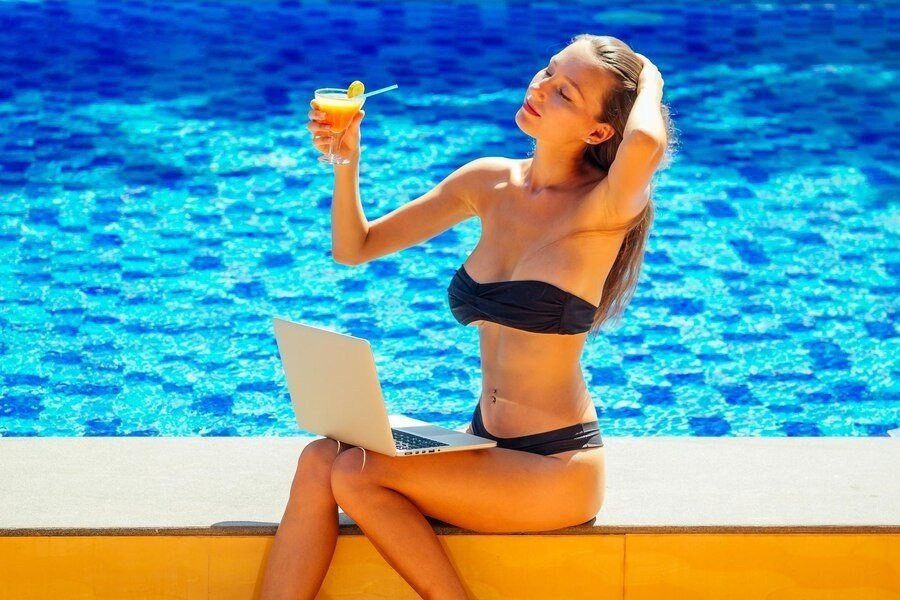 Vo mong voi giac mo vua lam viec, vua du lich khap the gioi