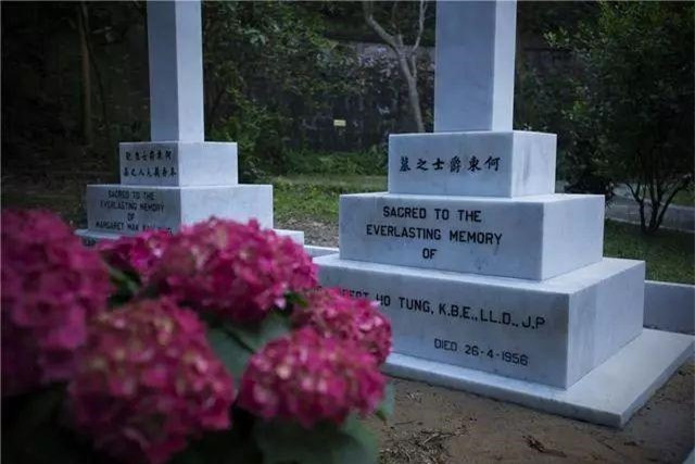 Chuyện tình cảm động của tỷ phú giàu bậc nhất Hong Kong - Hình 4 Chuyen tinh cam dong cua ty phu giau bac nhat Hong Kong-Hinh-4