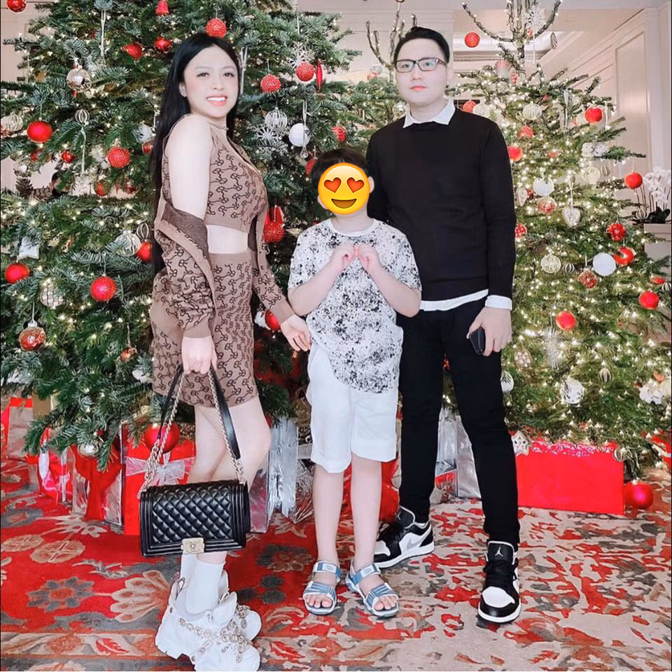 Ve ra mat, co gai bi phan doi, vai nam sau me chong ung ho-Hinh-5