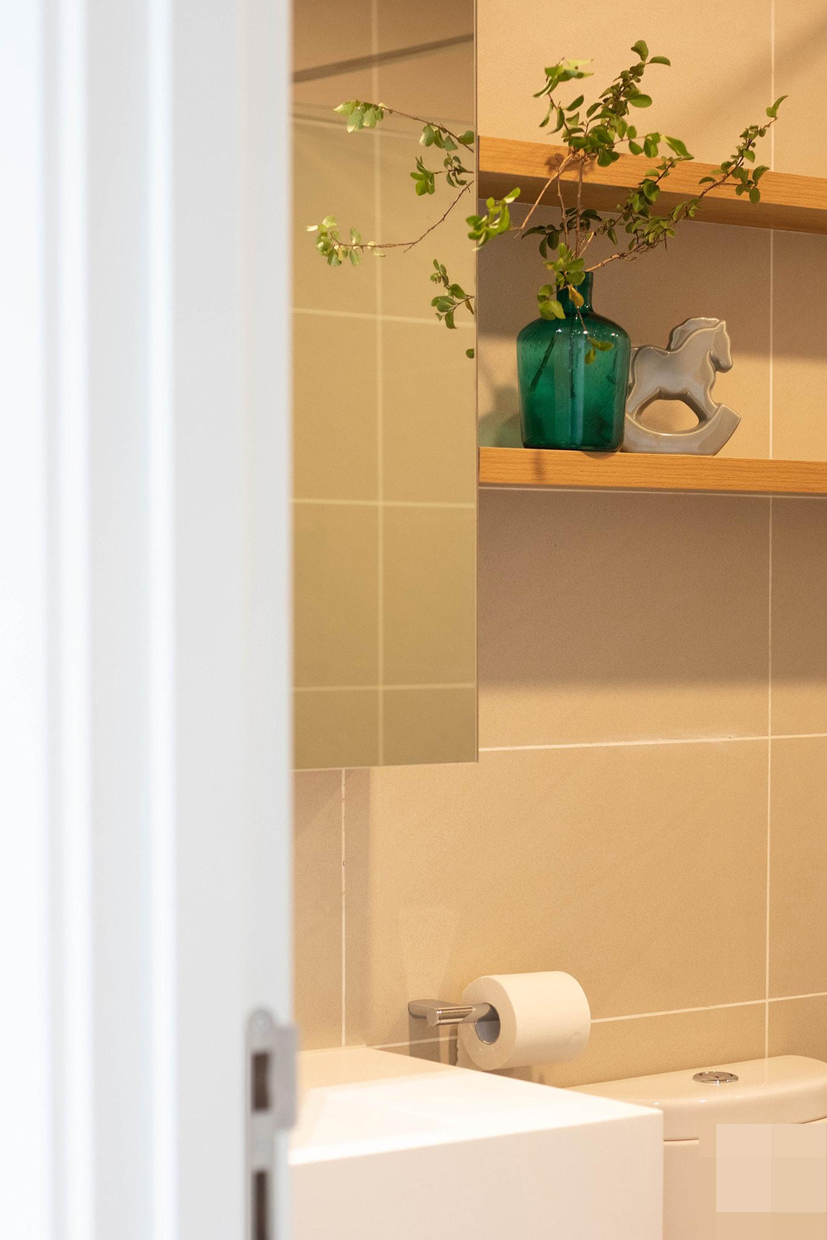 Khong gian song lang man, dep tinh te cua co gai doc than Ha Noi-Hinh-25