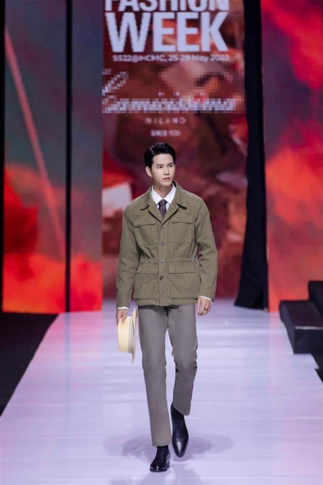 Xuan Lan bat ngo cong khai thanh vien thu 4 trong gia dinh-Hinh-7