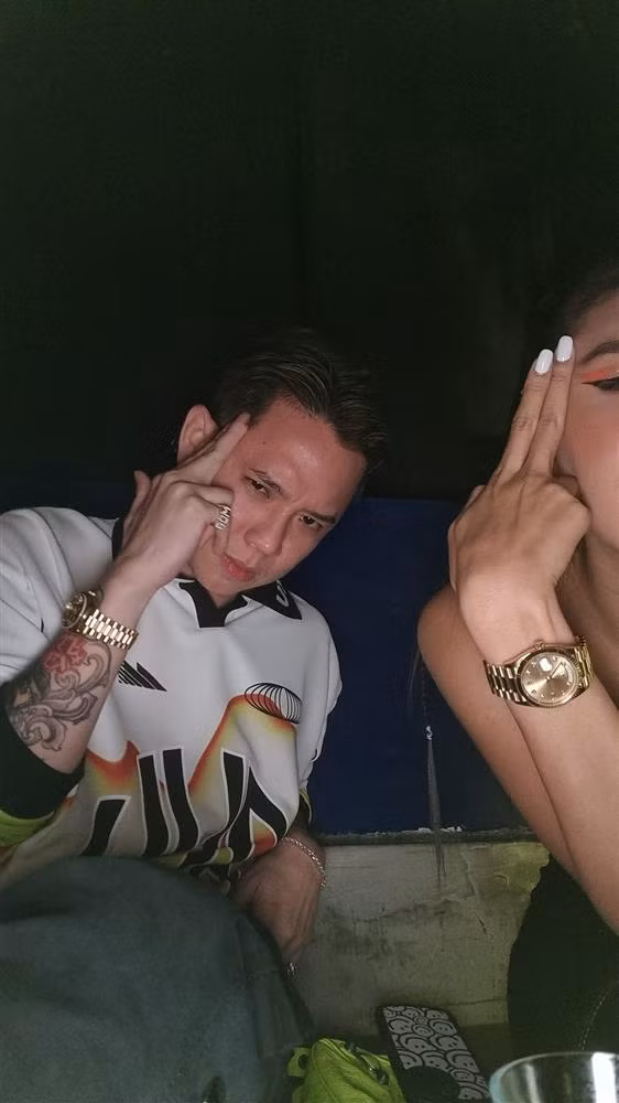 Andree nua dem dang anh ben tinh cu Minh Tu, lo dong ho doi?