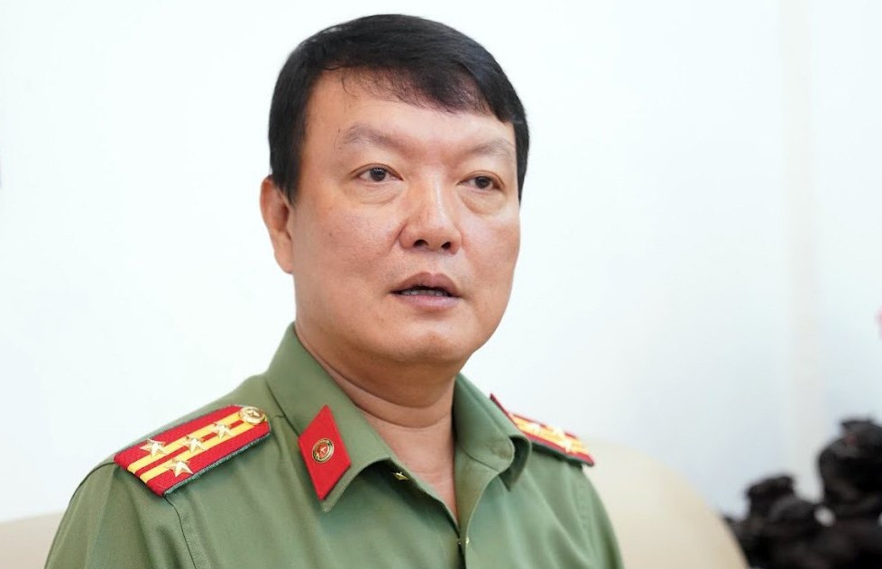 Ho chieu moi cap tu ngay 1/7 chua phai ho chieu gan chip-Hinh-2