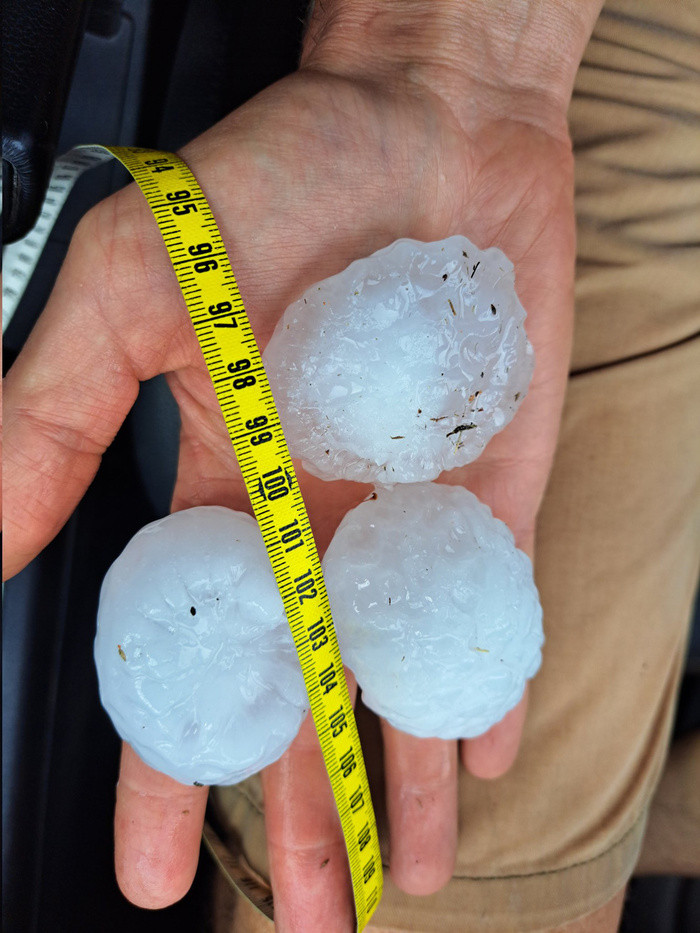 Mua da 'khong lo' o Phap