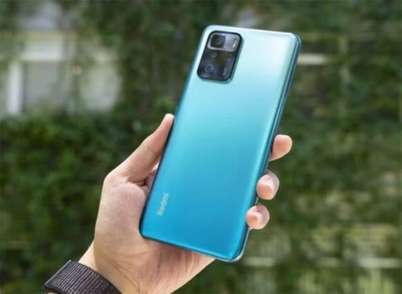 4 dien thoai di dong phu hop voi cha me vao nam 2022-Hinh-9