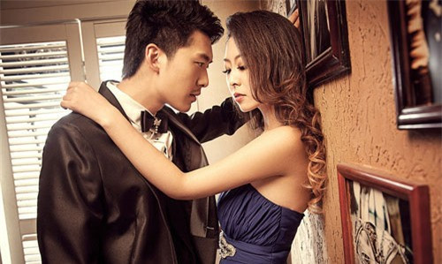 Soc nang khi biet duoc chong len lut gap go va co con voi tinh cu