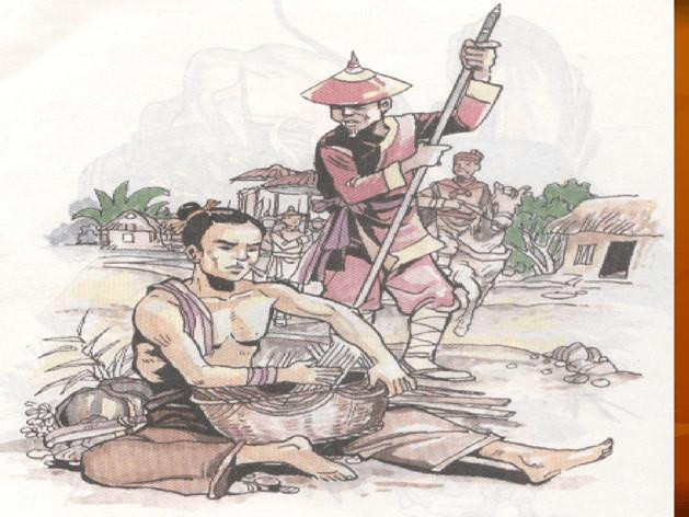 Phạm Ngũ Lão - hổ tướng nhà Trần: Phạm Ngũ Lão gắn liền câu chuyện bị giáo đâm thủng đùi không nhúc nhích. Trong 2 cuộc kháng chiến chống quân Nguyên, ông đều lập công lớn. Ngoài ra, Phạm Ngũ Lão còn ba lần cất quân đi trừng phạt quân Ai Lao, hai lần Nam chinh đánh thắng quân Chiêm Thành. Theo những tư liệu lịch sử còn lưu lại đến nay, suốt sự nghiệp cầm quân lừng lẫy của mình, Phạm Ngũ Lão chưa hề thất bại.