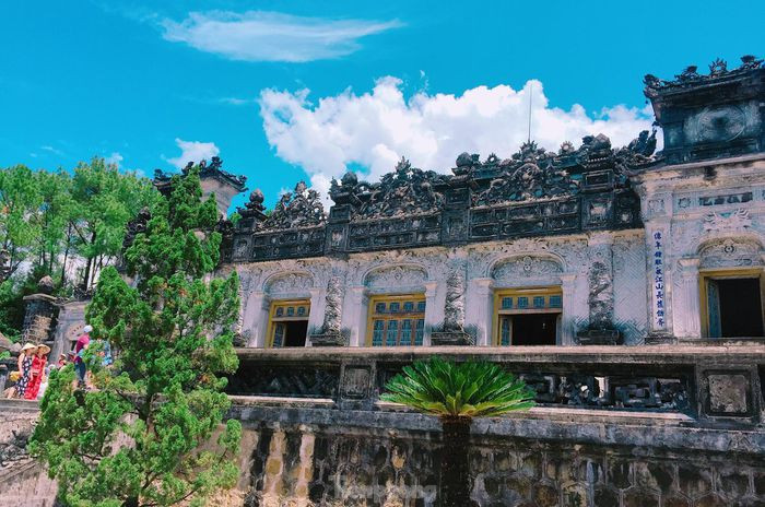 Cùng với các di tích nổi tiếng khác trong quần thể di tích Cố đô Huế, lăng Khải Định đã được UNESCO công nhận là Di sản văn hóa thế giới vào năm 1993.