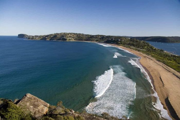 Mực nước của các đại dương sẽ thay đổi nếu không có sự tồn tại của Mặt Trăng. Nếu không có lực hấp dẫn của Mặt Trăng, mực nước sẽ thay đổi trên toàn cầu.