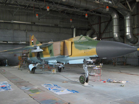 Tiêm kích đánh chặn siêu thanh MiG-23ML của Không quân Syria.