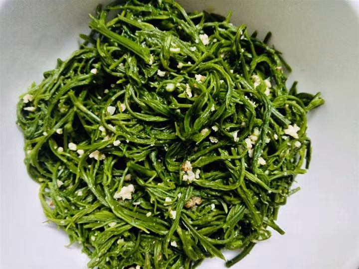 Loai rau dung xa ca met van thay hoi lai la mon ngon kho cuong-Hinh-3