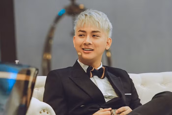 NSUT Hoai Linh co tat ca bao nhieu nguoi con?