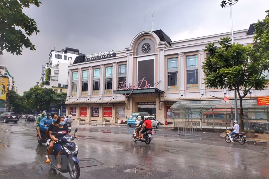 Chợ Hàng Da hoạt động cầm chừng. (Ảnh: Tuấn Đức/TTXVN)