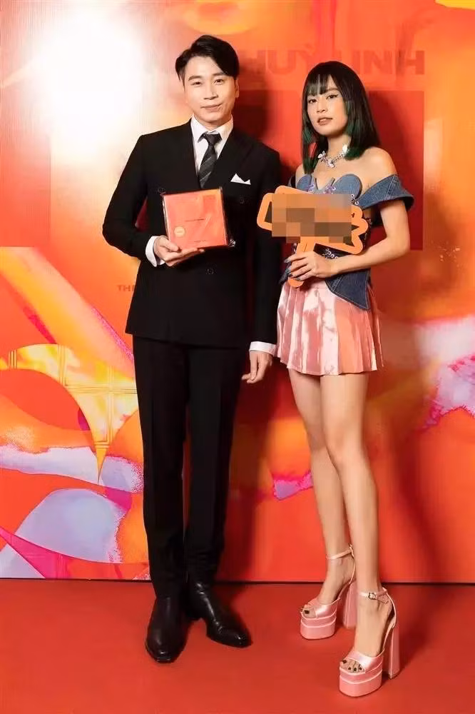 Si Thanh va nhung sao Viet cao bat thuong vi keo chan qua da-Hinh-5