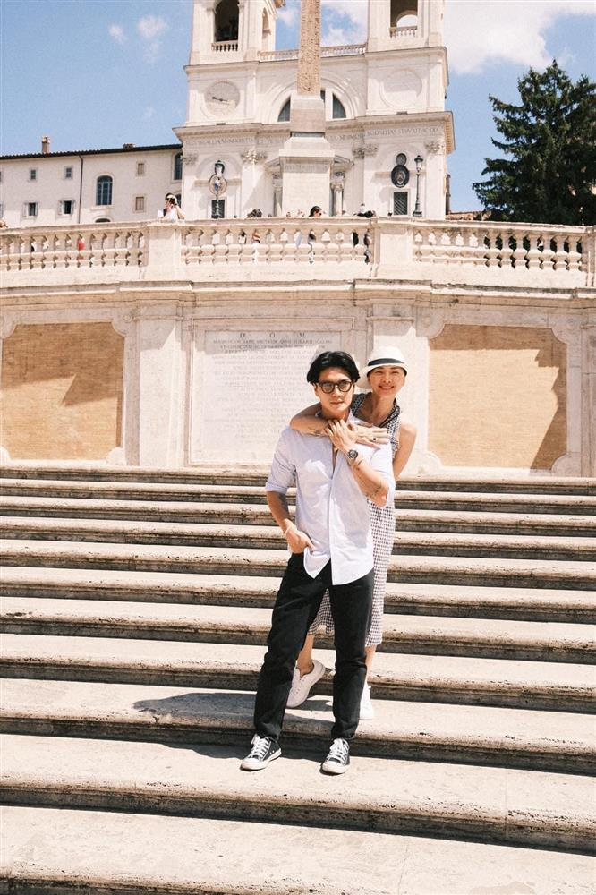 Ngo Thanh Van duoc chong tre kem 11 tuoi cung chieu 'nhu ba hoang'-Hinh-5