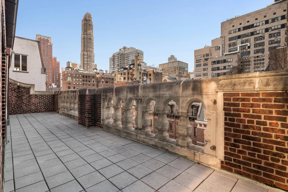 Biet thu hon 100 nam tuoi o My rao ban gia 45 trieu USD-Hinh-7