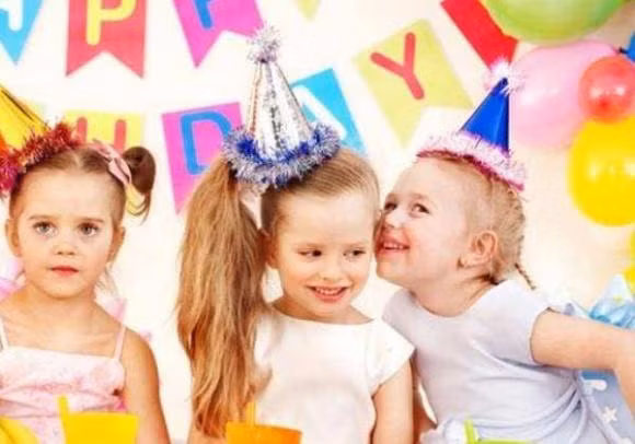 Sinh nhat to chuc theo am lich hay duong lich co gi dac biet?