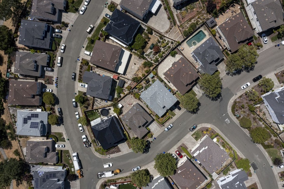 Nguoi My ngai mua nha vi lai vay tang cao