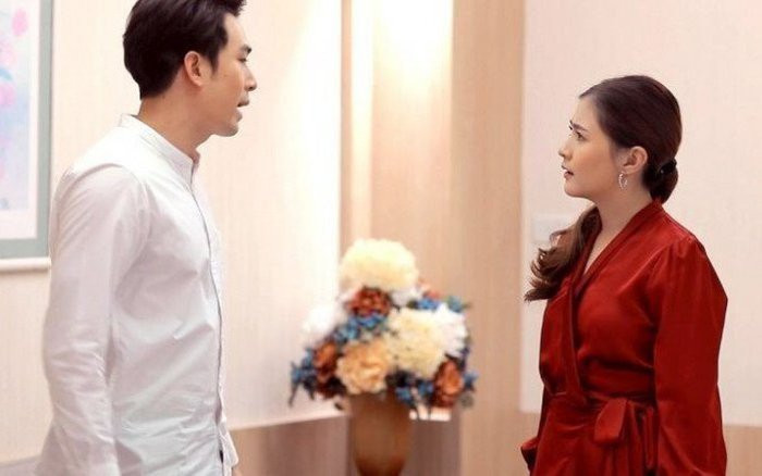 Chong doi vay tien mua o to de ra oai voi hang xom