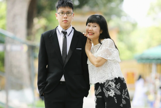 Huong Tuoi: Khong con duyen de dong ngung nguay, chanh chua-Hinh-2